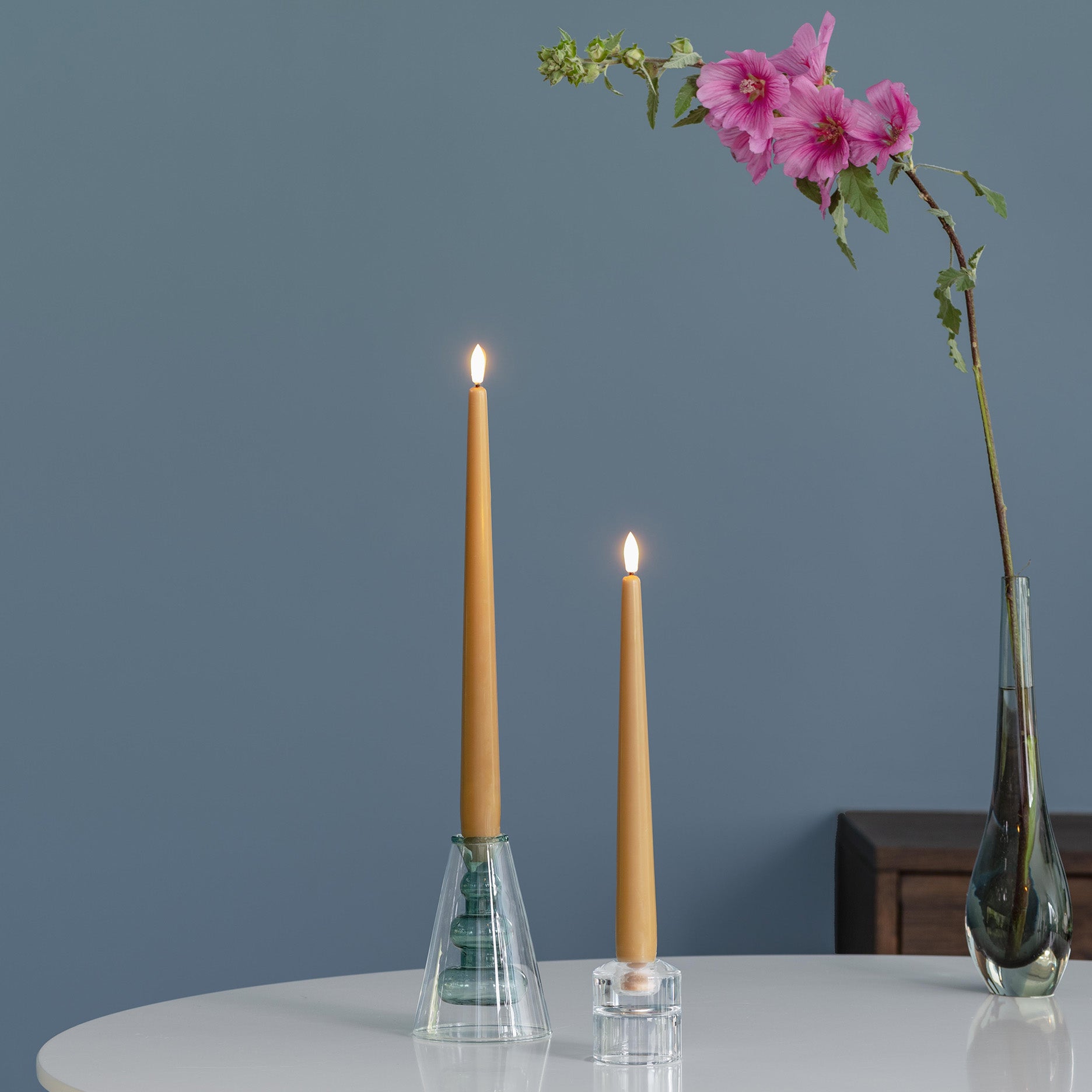 LED taper candle 2 stk, 23x30 cm honey mustard